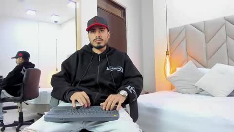 Matthew online show from April 18, 3:08 am