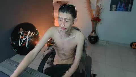 mattias     online show from December 12, 5:37 pm