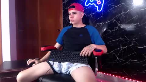 Matias online show from January 2, 1:40 pm