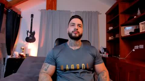 max D. online show from January 19, 10:17 pm