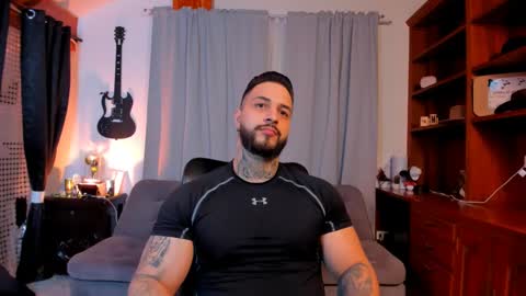 max D. online show from February 1, 4:35 am