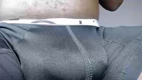 MAX online show from April 11, 3:26 pm