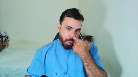 max_love25 online show from October 13, 3:01 am