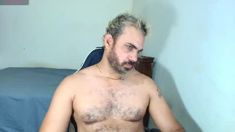 max_love25 online show from January 18, 6:10 pm