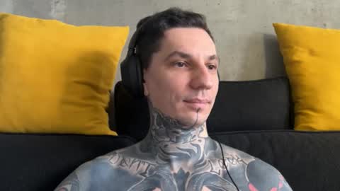    online show from December 15, 5:48 am