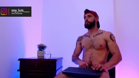 Snapshot of max_xl_ chatting on February 23, 3:26 pm max_xl_ online show from February 23, 3:26 pm