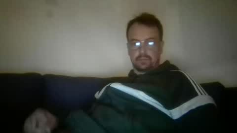 maxhorn591 online show from May 10, 10:22 pm