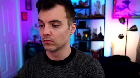 Max Hughes online show from November 12, 4:18 am