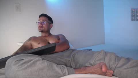 MAXI      online show from March 11, 10:07 am