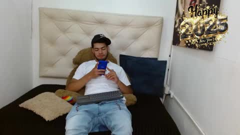 Maximiliano Herrera online show from January 3, 7:29 pm