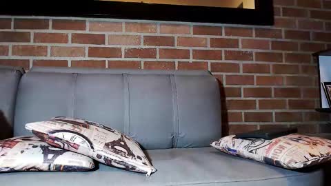 Max online show from February 22, 12:05 am