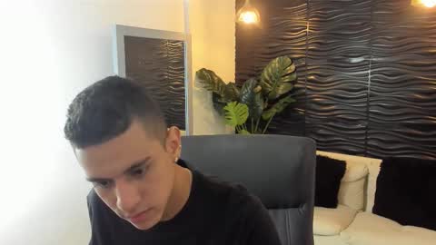 Maximus online show from January 6, 1:19 pm