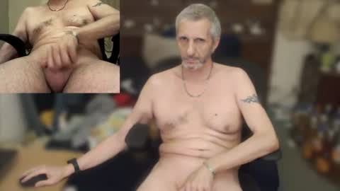 maxsex1 online show from June 10, 9:37 pm