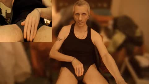 maxsex1 online show from January 18, 11:22 pm