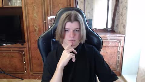 Max online show from September 29, 12:35 pm