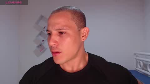 Max online show from January 12, 4:05 am