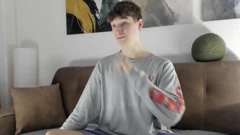 maxwellchik online show from October 6, 3:38 pm