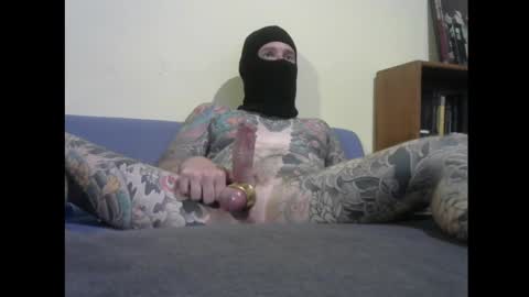 maxx_daily online show from December 15, 6:29 am