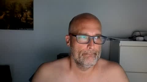 mcinside online show from August 2, 6:28 pm