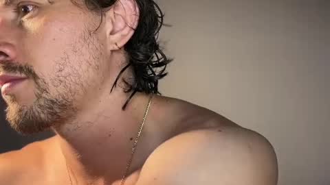 mcklister online show from April 16, 2:33 am