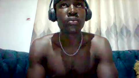 mclntz_bbc online show from November 11, 12:21 pm