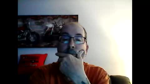 me at home online show from April 3, 12:13 pm