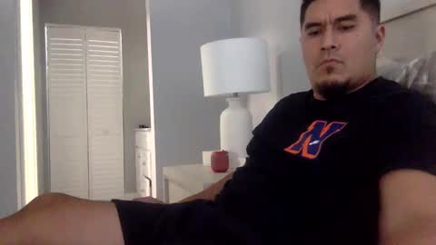 megustancomotubebe online show from March 25, 8:35 pm