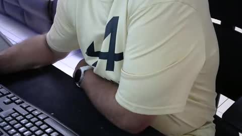 mentosgum online show from April 19, 6:43 pm