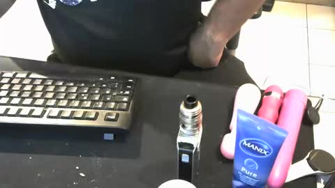 Snapshot of mentosgum chatting on October 11, 10:03 pm mentosgum online show from October 11, 10:03 pm