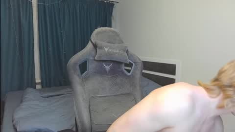 Mickey online show from December 3, 4:57 am