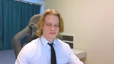 Mickey online show from March 6, 3:35 am