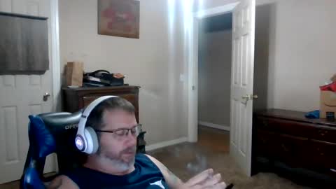 mercer1977 online show from August 3, 1:39 pm