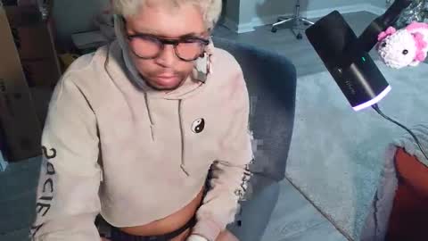 Merlinz Magic online show from December 16, 2:57 pm