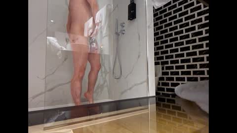 messagemeifyouwanttochatgmail online show from January 12, 2:56 am