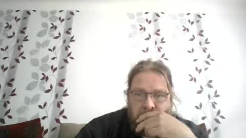 Snapshot of metallbuddy chatting on October 19, 10:07 am ask me online show from October 19, 10:07 am