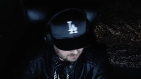 just ask online show from October 18, 3:39 pm