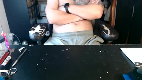 Mark online show from February 17, 3:44 pm