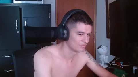 miaou_miaou online show from February 19, 12:33 pm