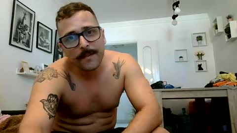 MILO MIAMI online show from June 12, 4:16 pm