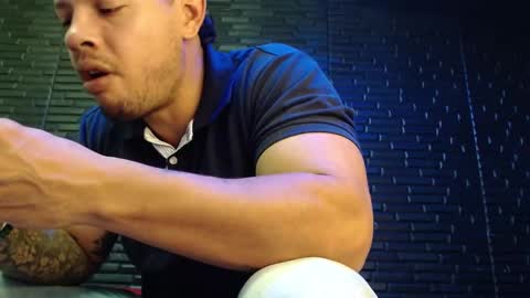 Michael Daviss online show from February 22, 1:55 pm