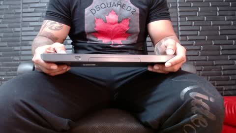 Michael Daviss online show from January 28, 12:43 pm