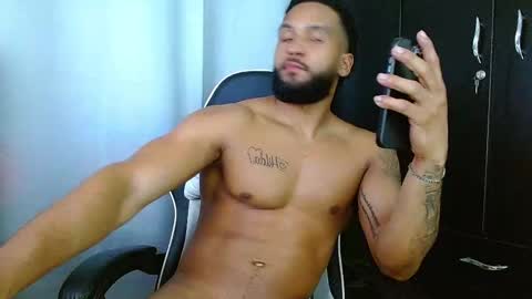 maximo online show from February 25, 6:14 am