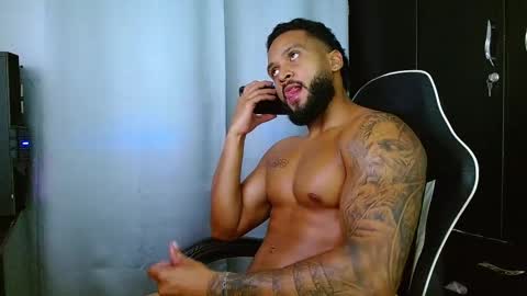 maximo online show from February 20, 6:26 am