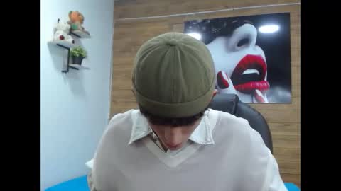 michaelkoiv online show from December 5, 12:34 pm