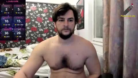 michaelragnar90 online show from February 1, 8:39 am