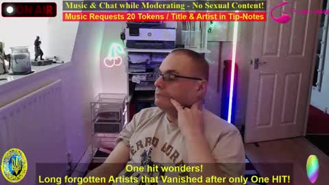 Professional Moderator  Mick Mickey online show from March 17, 5:26 pm