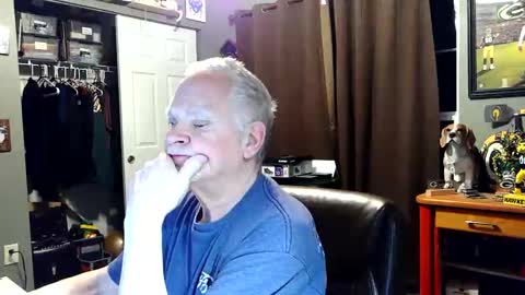 midwestdad09 online show from March 8, 2:48 am