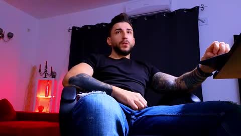 MightyAaron online show from September 21, 3:17 am