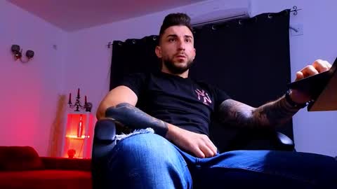 MightyAaron online show from September 15, 2:03 am