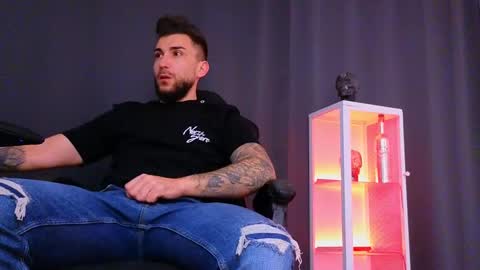 MightyAaron online show from February 6, 3:16 am